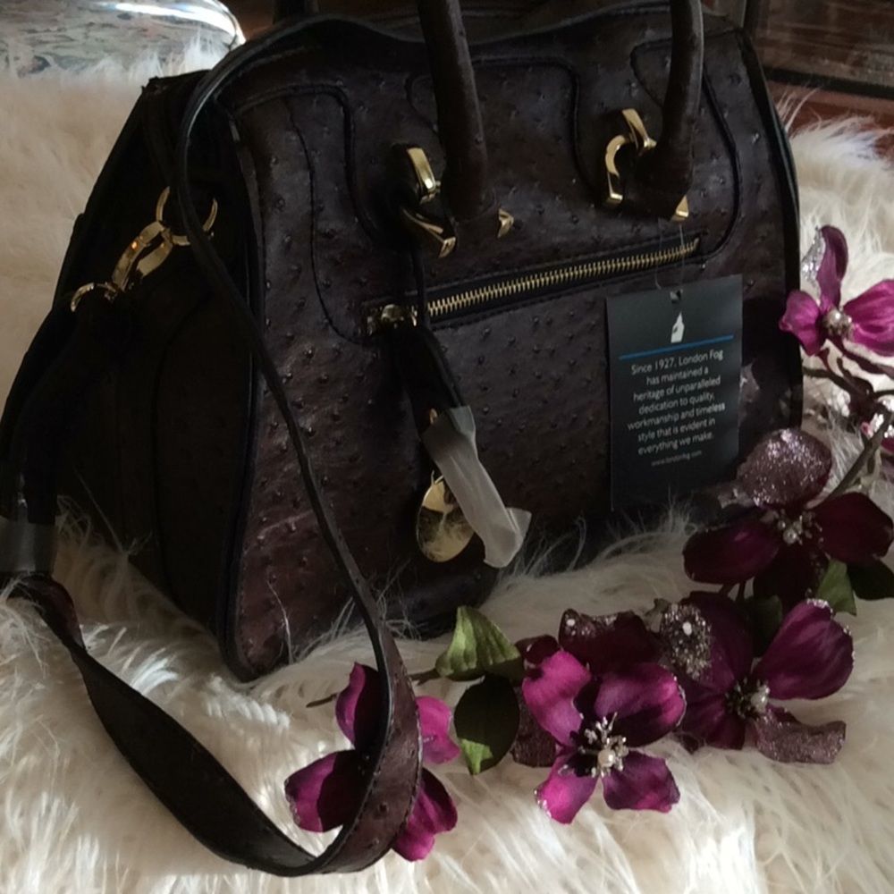 NEW💞LONDON FOG💞embossed shoulder purse